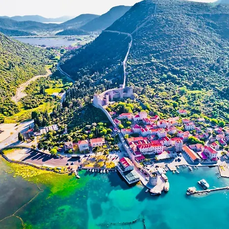Luna Peljesac * Dubrava